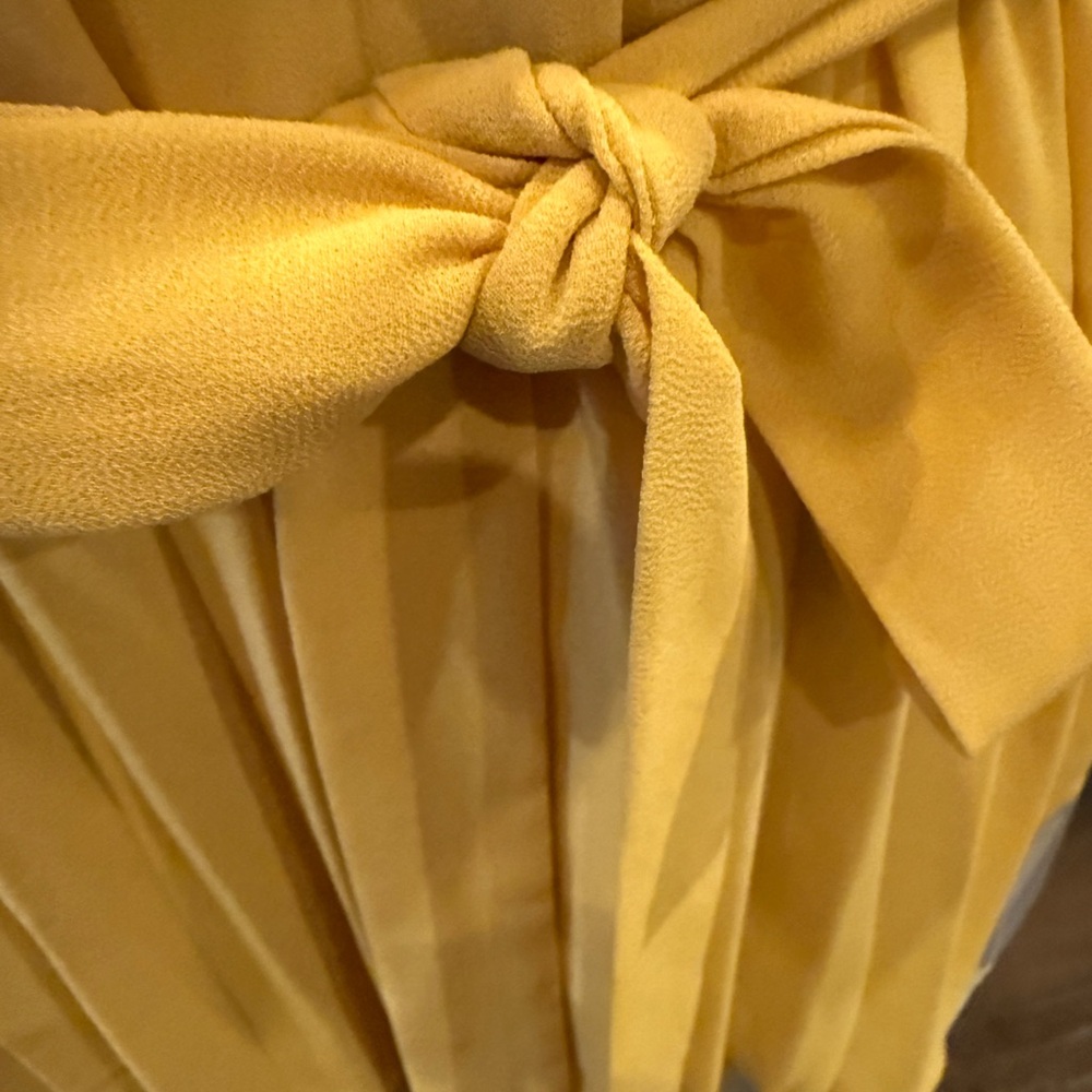 Ya Los Angeles Yellow, Gray, and Cream Layered Dress - Picture 7 of 10